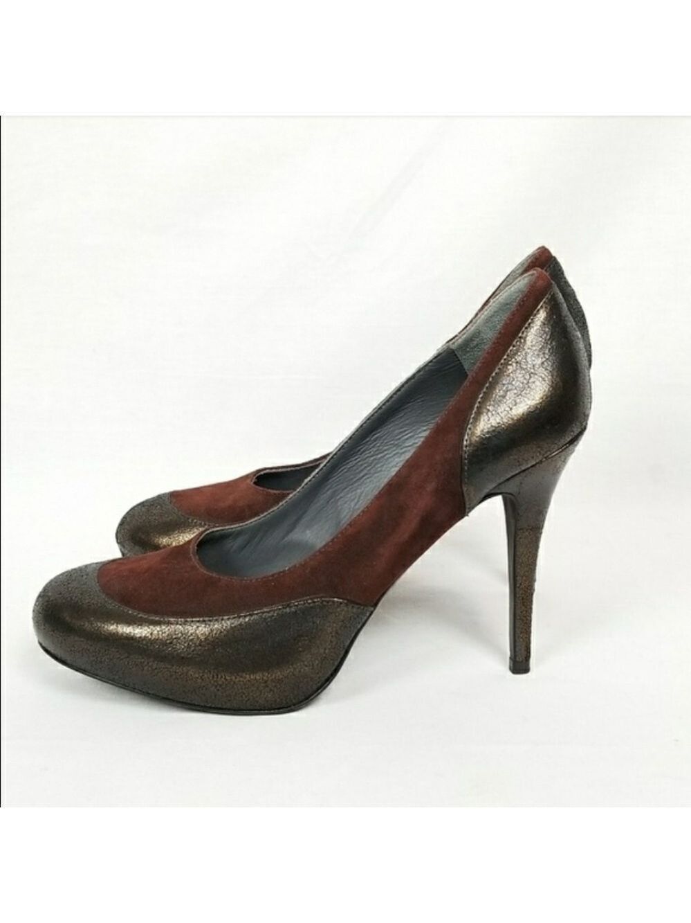 Donald J Pliner suede Heels